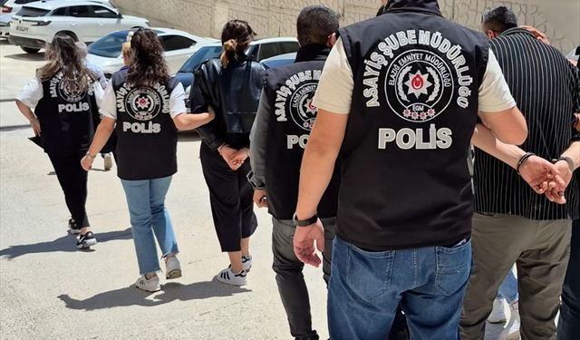 Elazığ'da fuhuş operasyonunda yakalanan 4 şüpheli tutuklandı