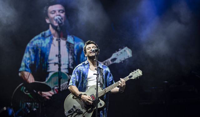 Tunceli'deki MamekiFest'te şarkıcı Buray ve Hasan Güneşdoğdu konser verdi