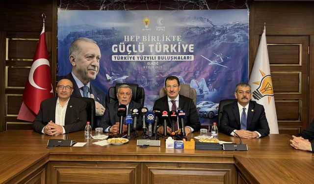 AK Parti Genel Başkan Yardımcısı Yavuz, Elazığ'da 'Türkiye Yüzyılı Buluşmaları' programında konuştu: