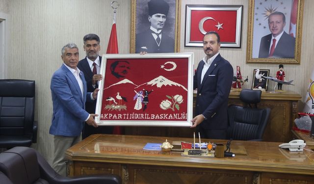 AK Parti Genel Başkan Yardımcısı Zorlu, Iğdır'da 'Türkiye Yüzyılı Buluşmaları'nda konuştu: