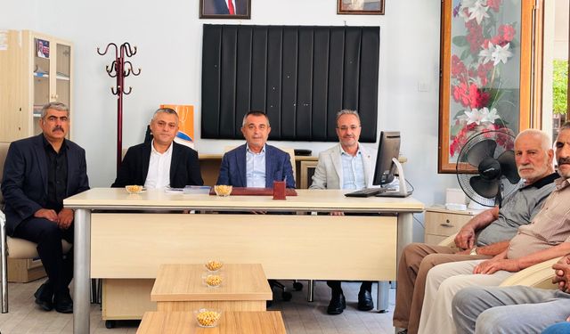 AK Parti Malatya Milletvekili Koca Ağın'da istişare toplantısı yaptı