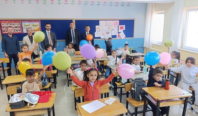 Çemişgezek'te 'İlköğretim Haftası' kutlandı