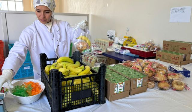 Arguvan Belediyesinden öğrencilere beslenme desteği