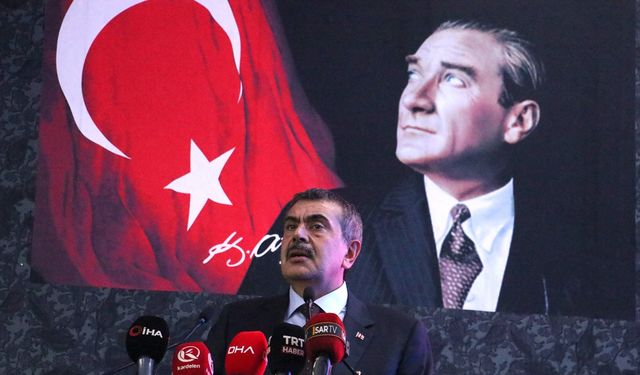 Bakan Tekin'den 'Okul kayıtlarında planlamaların sabote edilmesini engelleyeceğiz' vurgusu: