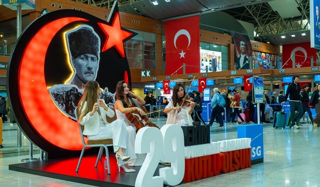 Cumhuriyet Bayramı Sabiha Gökçen Havalimanı'nda kutlandı