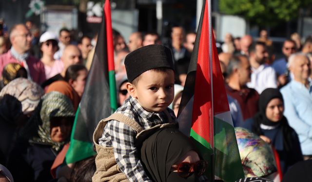Erzincan'da, İsrail'in saldırdığı Küresel Sumud Filosu'na destek