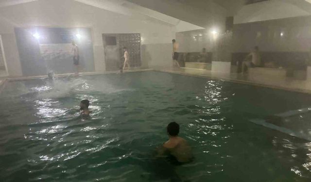 Havaların soğumasıyla Bingöl kaplıcalarına ilgi arttı