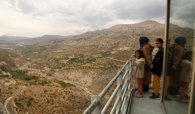 Malatya'daki Levent Vadisi ziyaretçilerini ağırlıyor