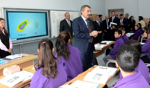 Milli Eğitim Bakanı Tekin, Kafkas Üniversitesi Akademik Yıl Açılışında konuştu: (2)