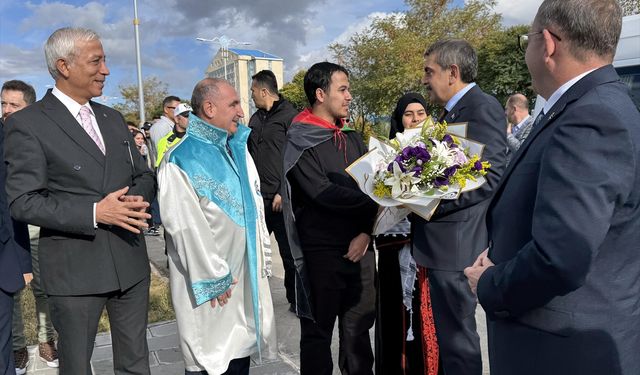 Milli Eğitim Bakanı Tekin, Kars'ta Eğitim Kurumları Toplu Açılış Programı'nda konuştu: