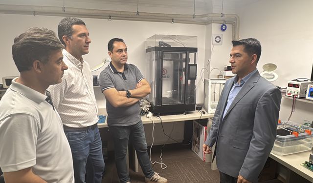 Türk bilim insanı sivrisinekle mücadelede ekolojik dengeye zarar vermeyen cihaz geliştirdi