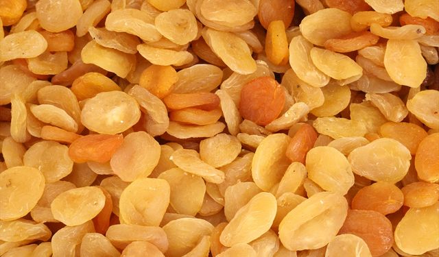 Türkiye'den 9 ayda 217 milyon dolarlık kuru kayısı ihraç edildi