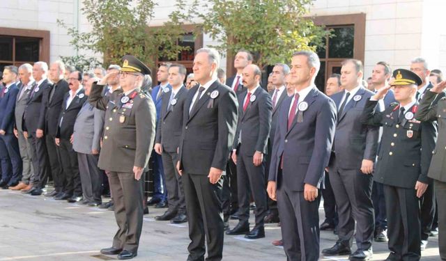 Bingöl’de 10 Kasım’da Atatürk saygıyla anıldı