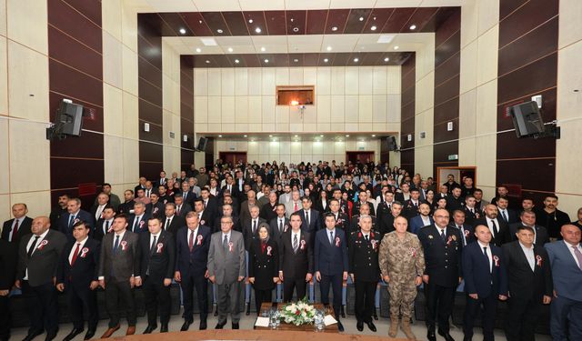 Bitlis'te 'Atatürk'ü Anma Programı' düzenlendi