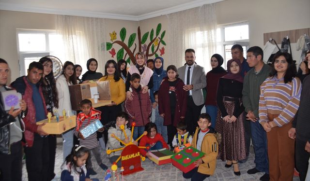 Bulanık'ta 'Dünya Çocuk Günü' etkinliği düzenlendi