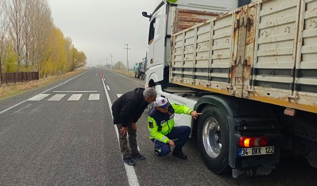 Bulanık'ta zorunlu kış lastiği denetimi yapıldı