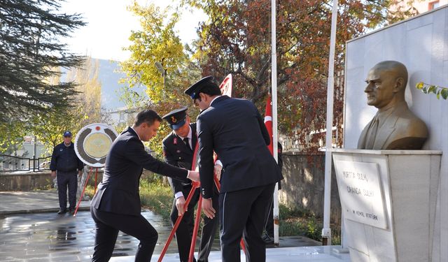 Büyük Önder Atatürk, Hizan'da törenle anıldı