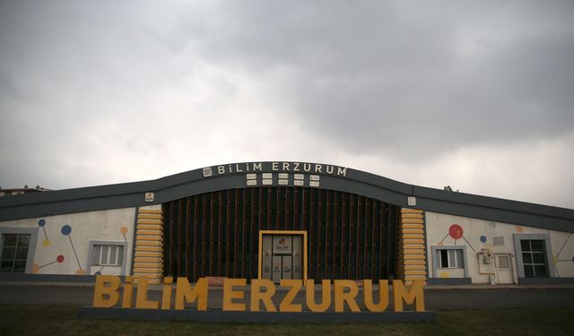 Erzurum'da öğrenciler küçük yaşta tarım ile teknolojinin entegrasyonunu öğreniyor