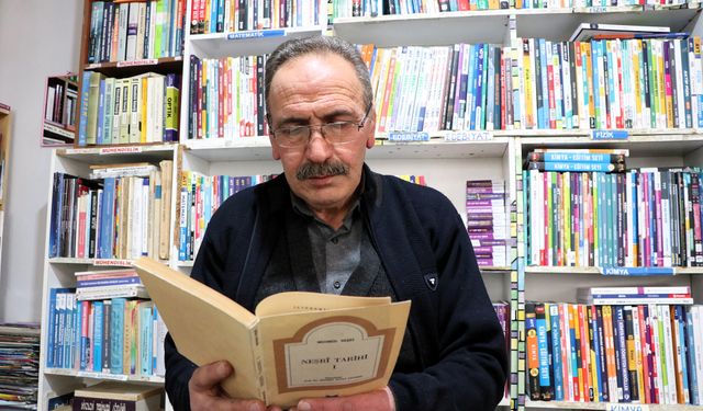 Erzurumlu sahaf 30 yıldır kitaplarla dolu bir hayat yaşıyor