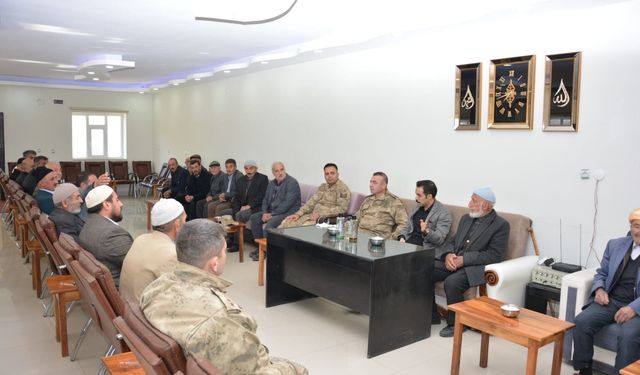 Güroymak Kaymakamı Uzun'dan köy ziyareti