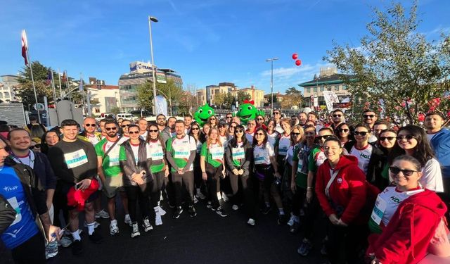 HDI Sigorta '47. İstanbul Maratonu'nda lösemili çocuklar için koştu