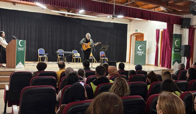 Kars'ta bağımlılıkla mücadelede 'Yeşil Sahne' etkinliği düzenlendi