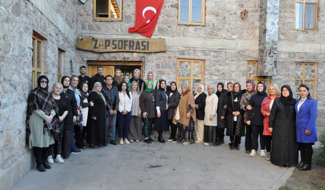 Trabzon'daki şehit ve gazi yakınlarından Hakkari'ye ziyaret