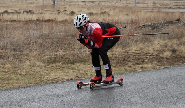 Türkiye ve Balkan şampiyonu Şennur Kartal, kayaklı koşuda gözünü olimpiyatlara dikti: