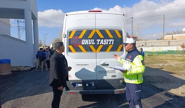 Van'da okul servisleri denetlendi