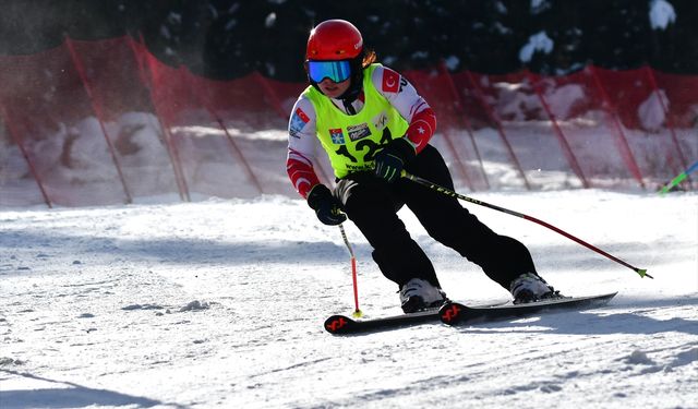 Alp Disiplini FIS Sarıkamış Cup Yarışları sona erdi