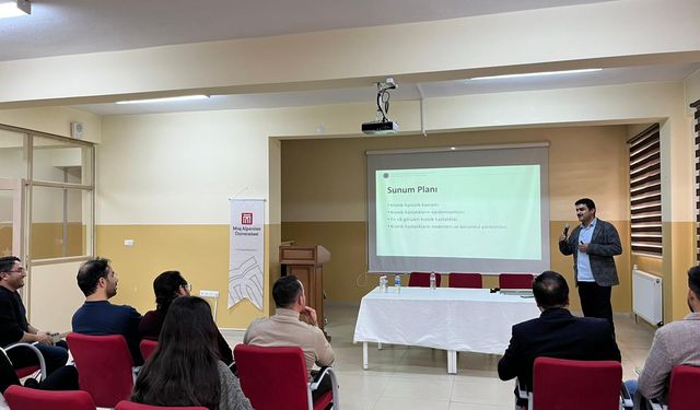 Bulanık'ta 'Sağlıklı Yaşam Davranışları Çalıştayı' düzenlendi