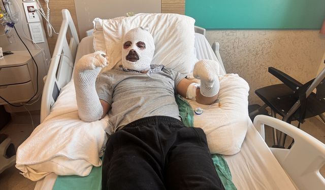 Çay demlerken gaz kaçağını fark edemeyen işitme engelli gencin vücudunun yüzde 26'sı yandı