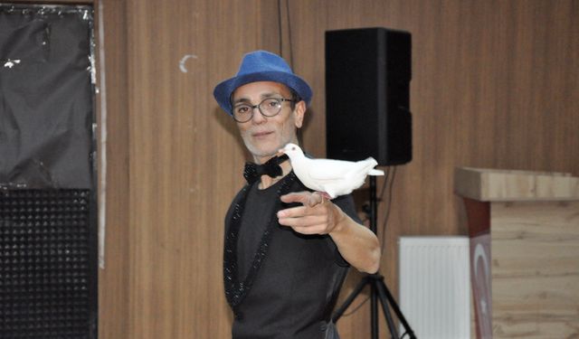 Çukurca'da sirk gösterisi yapıldı