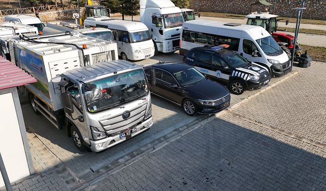 Doğanşehir Belediyesi'nde 14 yeni araç hizmete alındı