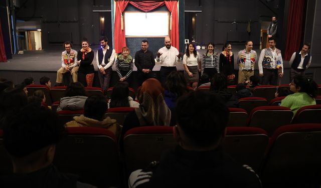 Erzurum'da devlet korumasındaki çocuklar tiyatro ve sanatla buluştu