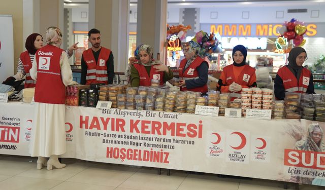 Erzurum'da 'Filistin ve Sudan' için yardım kermesi düzenlendi