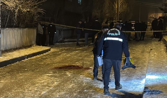 Erzurum'da silahlı saldırıya uğrayan genç ağır yaralandı