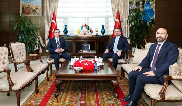 Gençlik ve Spor Bakan Yardımcısı Eminoğlu, Bitlis Valisi Karakaya'yı ziyaret etti