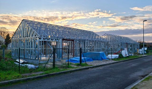 Karmod Fransa'daki çelik konstrüksiyon ev projelerinin 6. etabına başladı