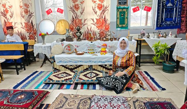 Malatya'da öğrenciler tarafından yerli malı haftası kutlandı