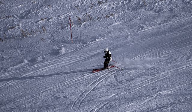 Palandöken, Türkiye'nin her tarafından kayakseverleri ağırlıyor