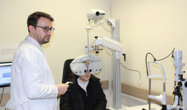 Tatvan Devlet Hastanesi'nde yeni göz muayene üniti hizmete alındı