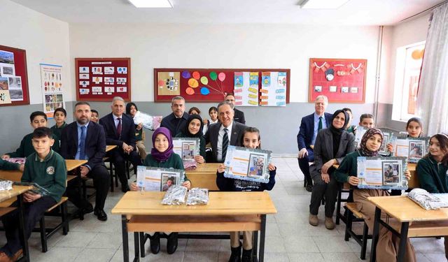 Bingöl'de 58 bin öğrenci karne sevinci yaşadı