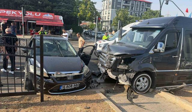 Bingöl'de trafik kazası: 5 yaralı