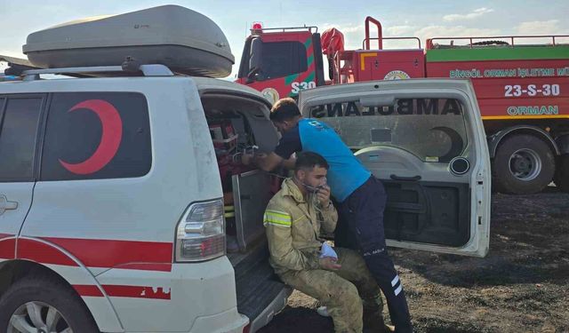 Yangına müdahale eden 4 personel dumandan etkilendi