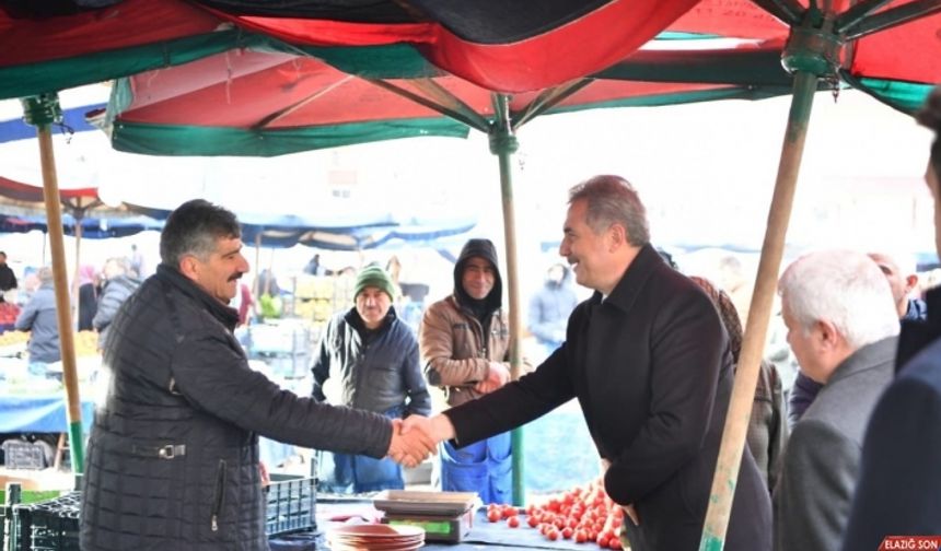 Başkan Murat Köse’den pazar esnafına Ramazan ziyareti