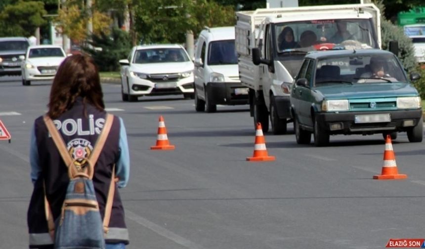 Bayburt’ta trafiğe kayıtlı araç sayısı şubat ayı sonu itibarıyla 16 bin 535 oldu