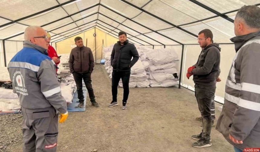 Döşemealtı Belediyesi Gaziantep’e çadır kent kuruyor