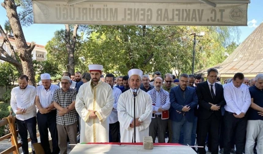 Filistin’de hayatını kaybeden Müslümanlar için gıyabi cenaze namazı kılındı