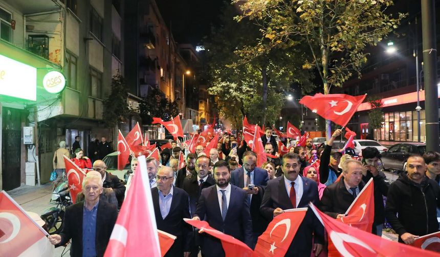 Cumhuriyet'in 101. Yılı Kağıthane'de Coşkuyla Kutlandı